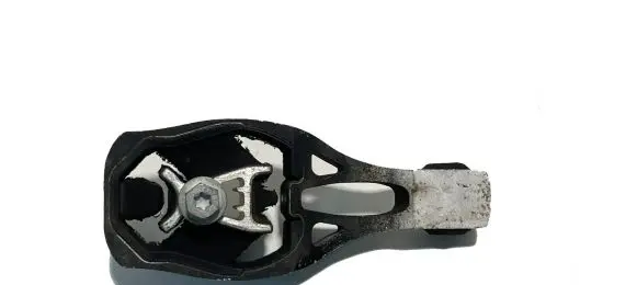 Peugeot 3008 II Engine mount bracket 9811786680 26312