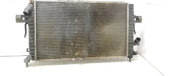 Opel Astra H Coolant radiator