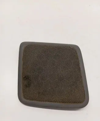Side speaker trim/cover