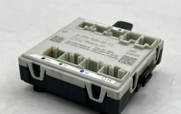 Mercedes-Benz C W206 Door control unit/module A2069000513 A2069028703 A2069016905