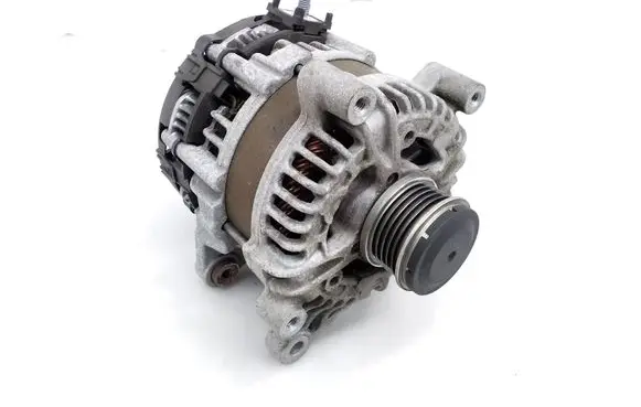 Mercedes-Benz A W177 Generator/alternator A0009062209 0126314044