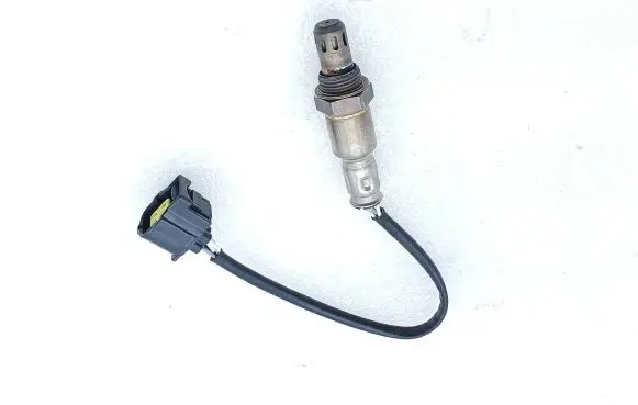 Mercedes-Benz CLS C219 Lambda probe sensor A0065422018