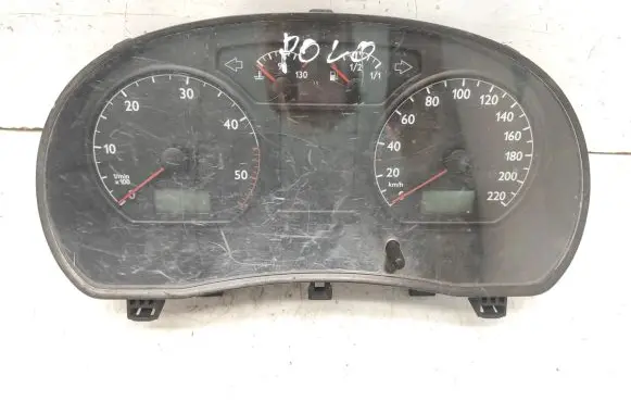 Volkswagen Polo Speedometer (instrument cluster) 6Q0920800M 110080124