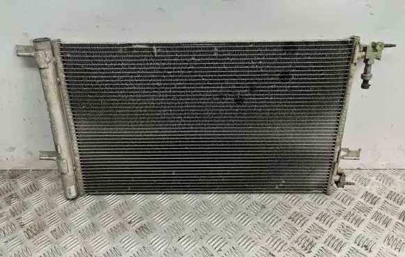 Chevrolet Orlando A/C cooling radiator (condenser) 13377763 13H10AB