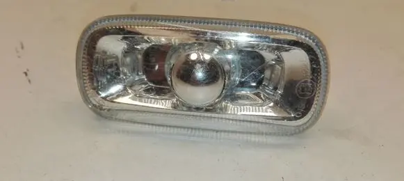 Audi A6 S6 C6 4F Front fender indicator light 8E0949127