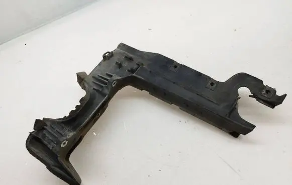 Battery tray