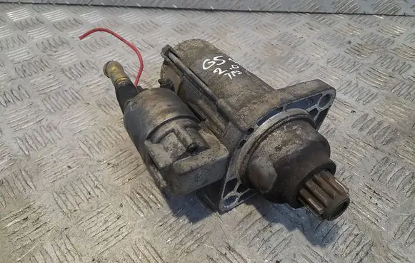 Volkswagen Golf V Starter motor 02M911023N TS18E3 01070004J