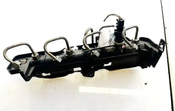 Renault Scenic III - Grand scenic III Fuel main line pipe H8200576683 H82778396