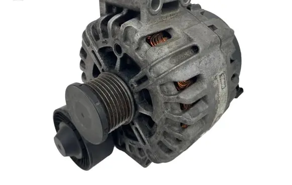BMW X5 E70 Generator/alternator 7560989 7560988 2543224C