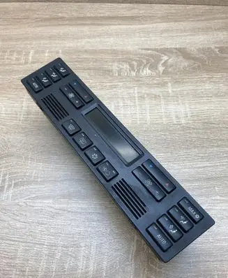 BMW 7 E38 Climate control unit 6901307