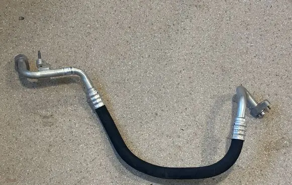 Mercedes-Benz GLC C254 Air conditioning (A/C) pipe/hose A2548304002