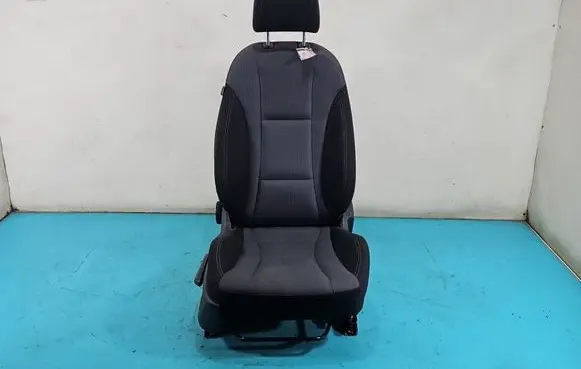 Hyundai i30 Front passenger seat IMPRK1545313