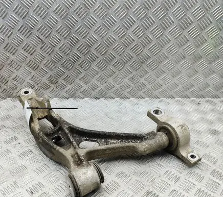Lexus RC Front lower control arm/wishbone 4862024030