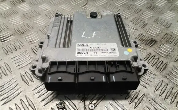 Land Rover Freelander 2 - LR2 Engine control unit/module 6g9112a650ad