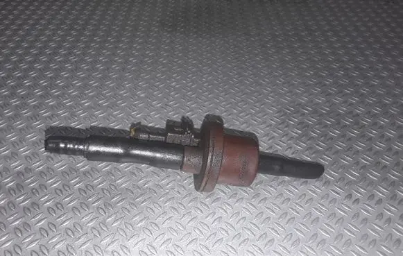 Peugeot 607 Turbo solenoid valve 2580008B