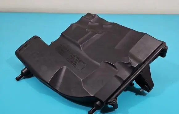 Mercedes-Benz E W211 Air filter box A6420940304 IMPRK1447562