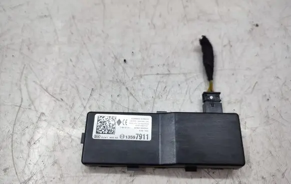 Opel Mokka X Keyless (KESSY) go control unit/module 13597911
