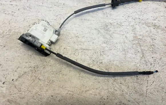 Audi A5 Rear door lock 8X0839016D 639183