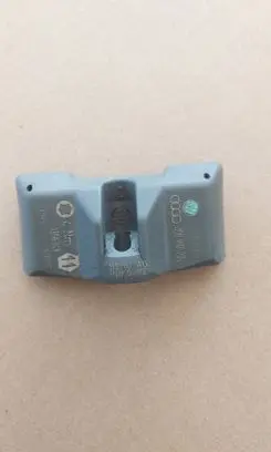 Audi A6 S6 C6 4F Tire pressure sensor 4D0907275 1356348