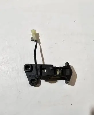 Opel Tigra B Convertible roof lock/latch 93162303