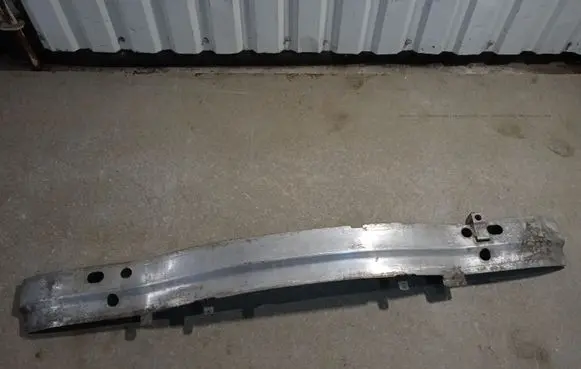 BMW 7 E65 E66 Rear bumper cross member