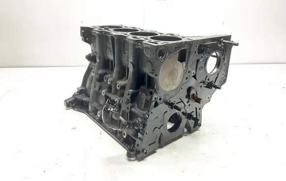 BMW 3 E90 E91 Engine block 7786664 204D4