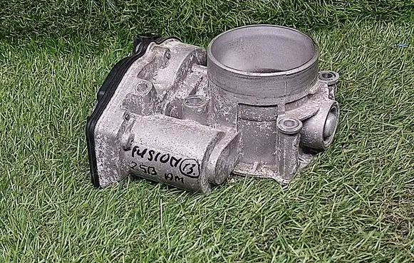 Ford Fusion II Throttle valve DS7E9F991AF