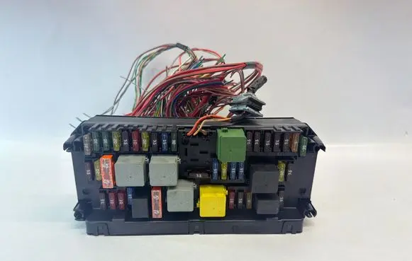 Mercedes-Benz C W204 SAM control unit A2129004811 A2129029904 A2129016602