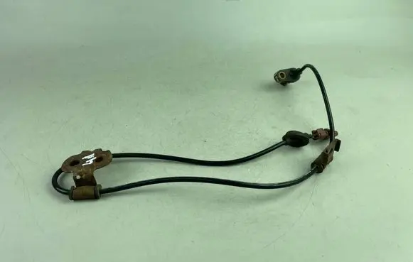 Subaru Legacy ABS brake wheel speed sensor 27540AE020