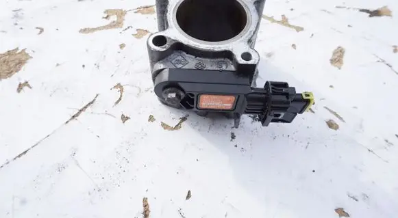 Renault Koleos I Throttle valve 8200854280