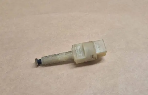 Audi A6 S6 C4 4A Brake pedal sensor switch 4A0945515