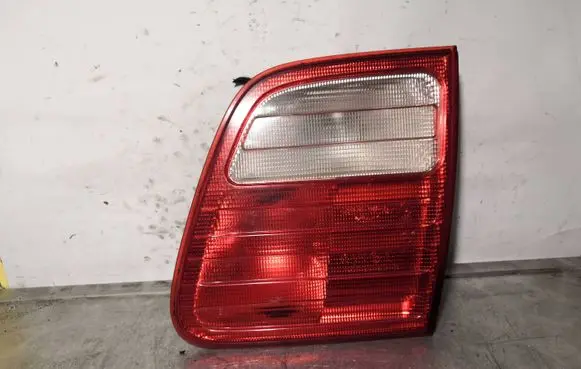 Mercedes-Benz E W210 Tailgate rear/tail lights A2108202464 198524