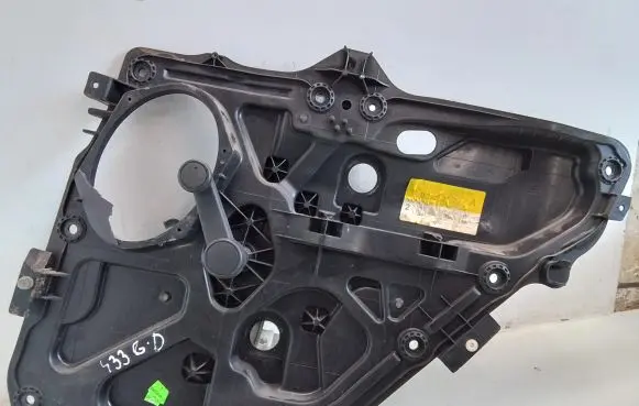 Ford Fusion Rear door manual window regulator 
