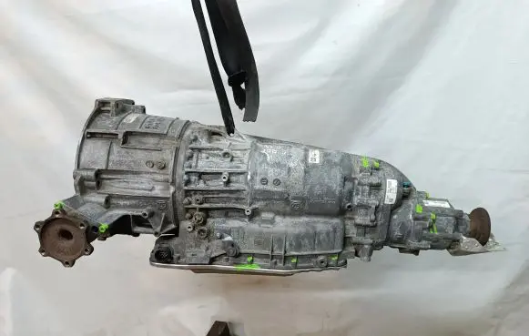 Audi A4 S4 B8 8K Automatic gearbox KXT 6HP28 1084301009
