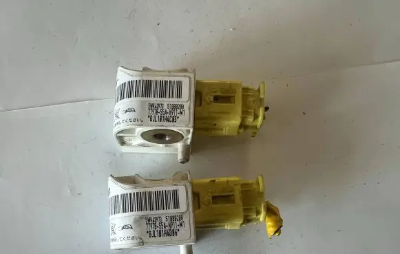 Honda Civic Airbag deployment crash/impact sensor 77970-S5A-N911-M1