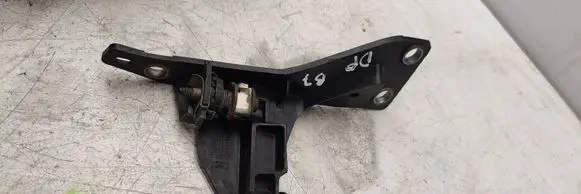 Audi A4 S4 B7 8E 8H Front bumper mounting bracket 8E0805364