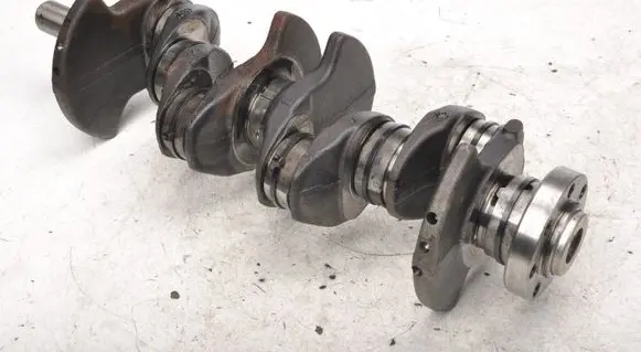 Mercedes-Benz A W176 Crankshaft A6079810001