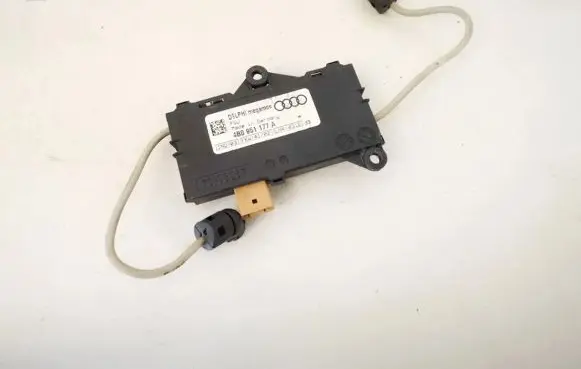 Audi A6 S6 C5 4B Alarm control unit/module 4b0951177a