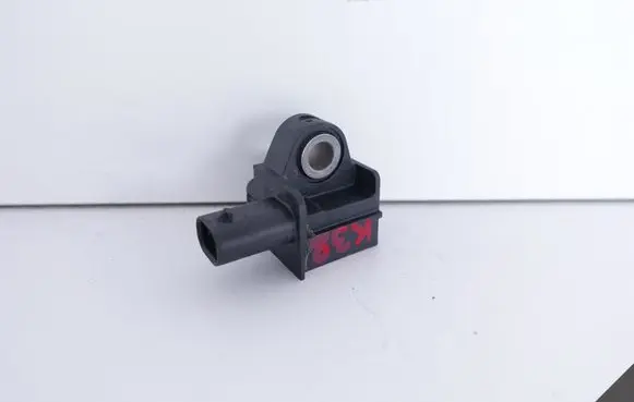 Mercedes-Benz S W222 Airbag deployment crash/impact sensor A2229051400