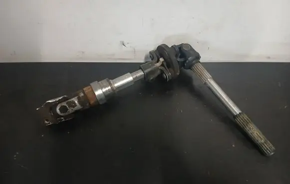 Volvo S60 Steering column universal joint 821056