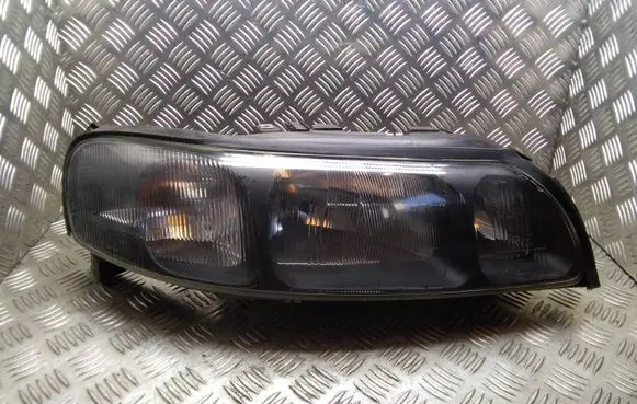 Volvo S60 Headlight/headlamp