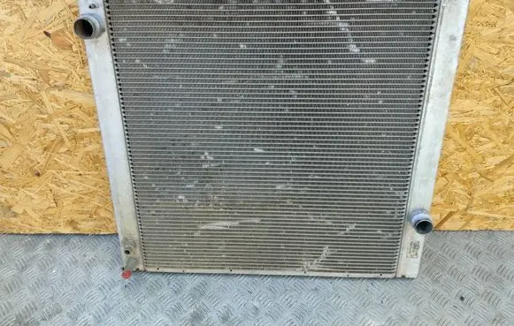Land Rover Range Rover L322 Coolant radiator B7227000 PCC000850