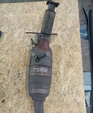 Volvo V70 Catalyst/FAP/DPF particulate filter 2351