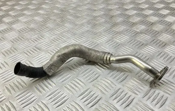 Audi TT TTS Mk2 Breather/breather pipe/hose 06H103213K