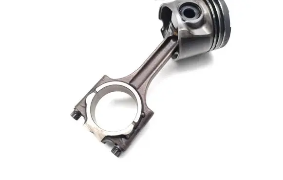 Volvo C70 Piston with connecting rod D5244T8