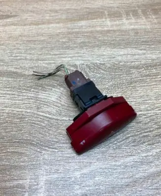 Citroen C5 Hazard light switch 96326950KR WithPlug