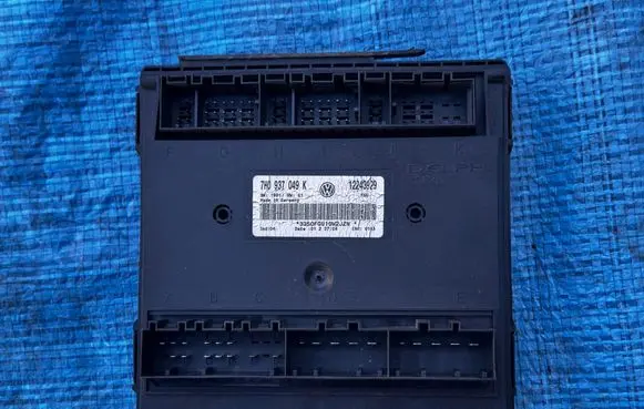 Volkswagen Transporter - Caravelle T5 Comfort/convenience module 7H0937049K