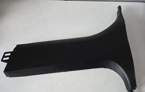BMW X3 G01 (B) pillar trim (bottom) 7396431