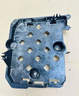 Audi Q7 4M Engine control unit holder 4M0907650C