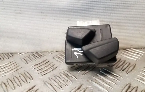 BMW 5 F10 F11 Seat control switch 6958525 695852501